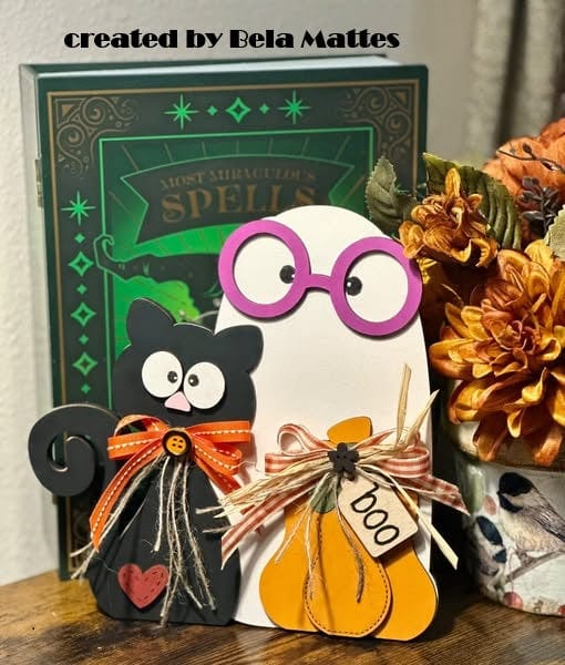 Nerdy Ghost with Black Cat / Shelf Sitter – WallCutz Crafts