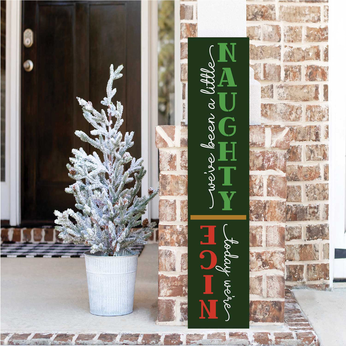 naughty-or-nice-porch-stencil-wallcutz-crafts